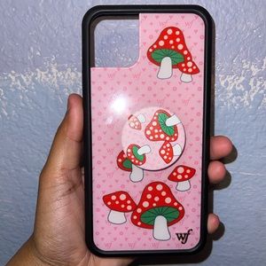 Wildflower iPhone 11 pro max case
